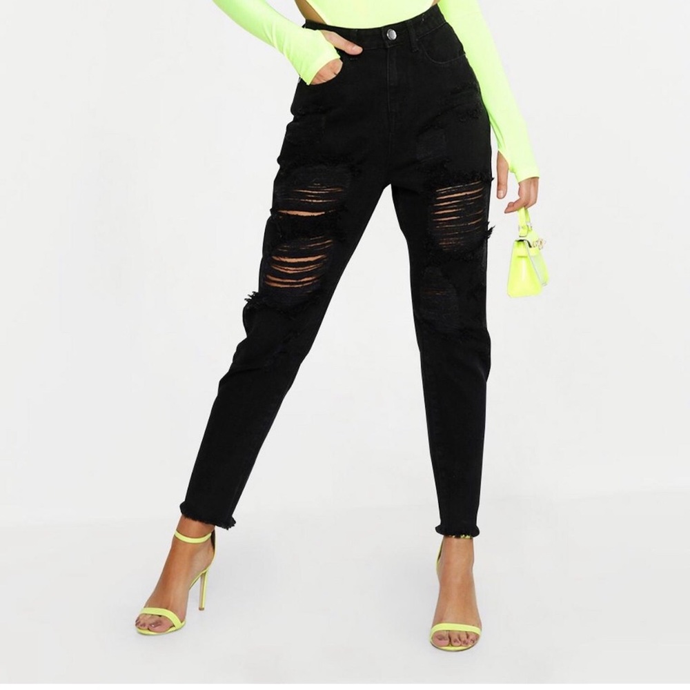 High waist ripped mom jeans